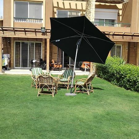 Three-Bedroom Garden Chalet At Marina Wadi Degla For Families Айн-Сохна Номер фото