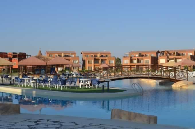 Three-Bedroom Garden Chalet At Marina Wadi Degla For Families Айн-Сохна Номер фото